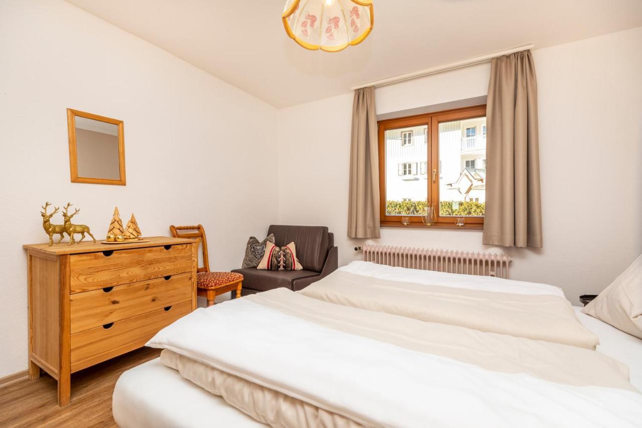 Herzerl-Chalet Appartements Flachau Extérieur photo